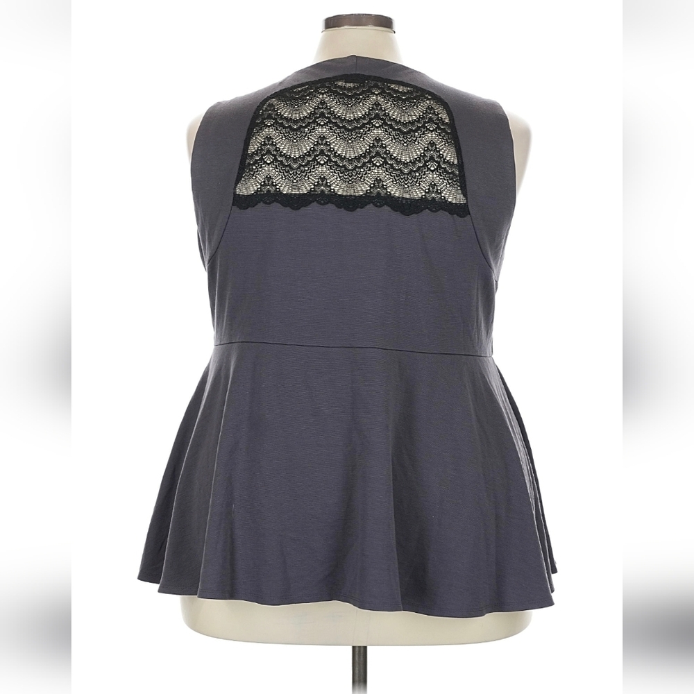 Torrid Charcoal Zip-Front Peplum Blouse - Picture 4 of 5
